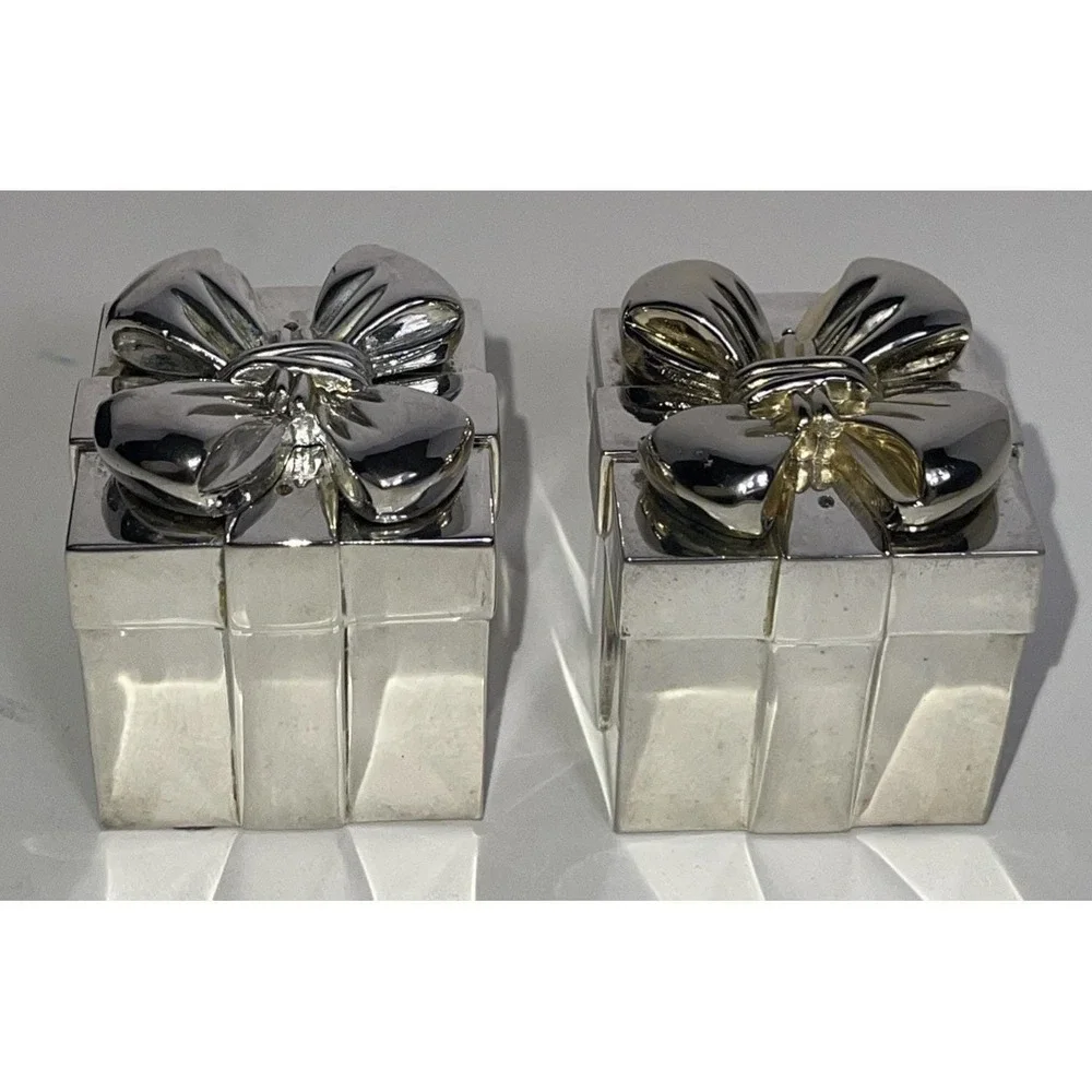 VTG Neiman Marcus Godinger Silver Plate Gift Box Salt Pepper Shaker Felt Bottom